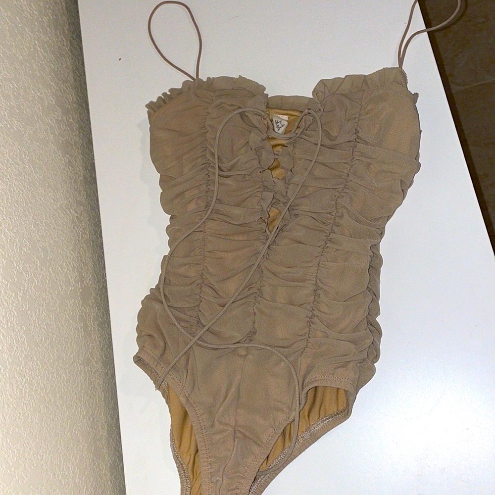 Lace up bodysuit | size S